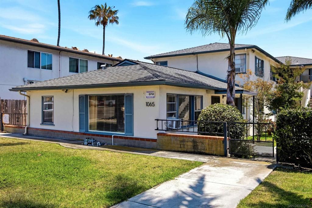 Image 16 of property listing at 1065-1071 Grand Ave, San Diego, CA 92109