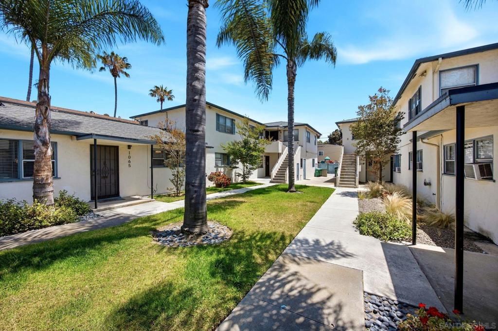 Image 2 of property listing at 1065-1071 Grand Ave, San Diego, CA 92109