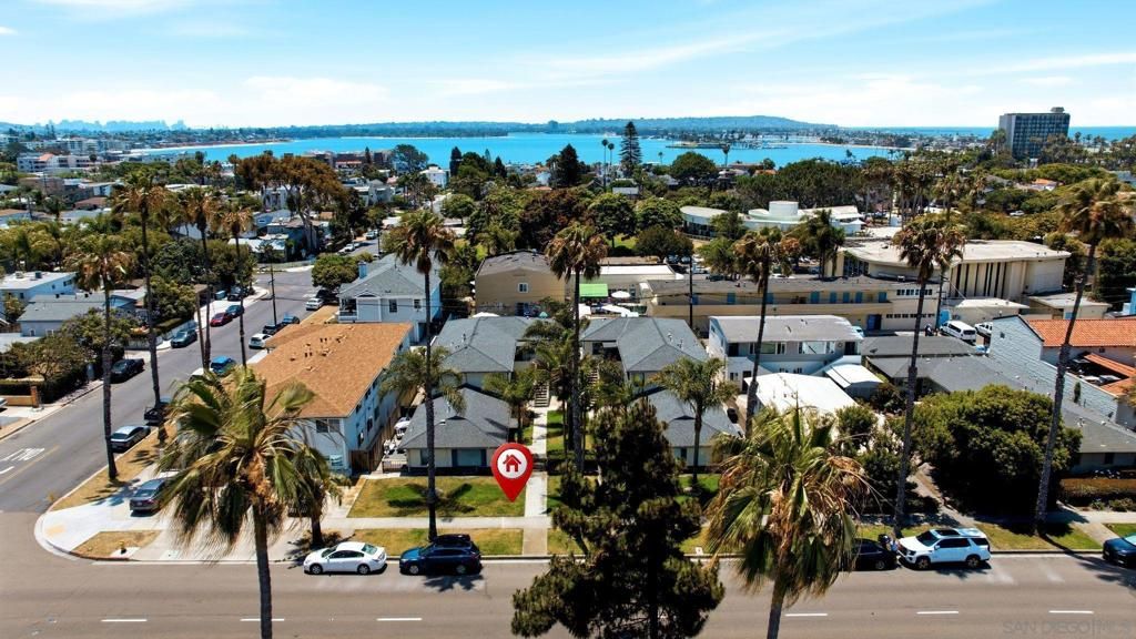 Image 21 of property listing at 1065-1071 Grand Ave, San Diego, CA 92109