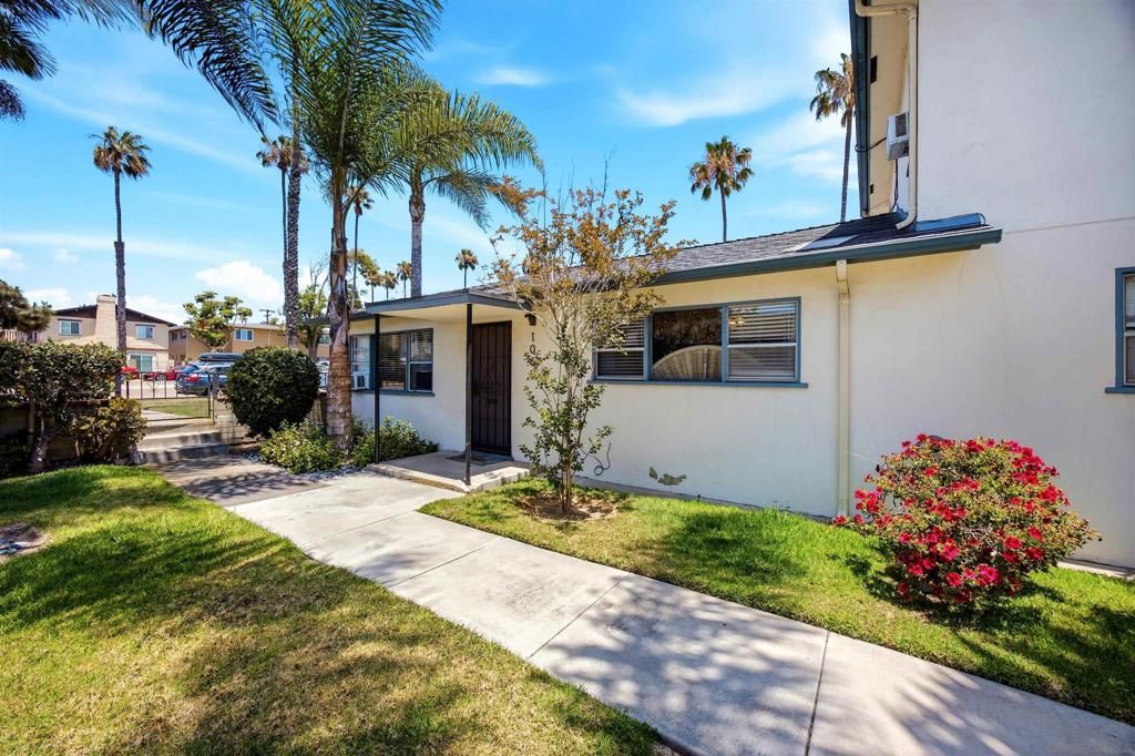 Image 26 of property listing at 1065-1071 Grand Ave, San Diego, CA 92109