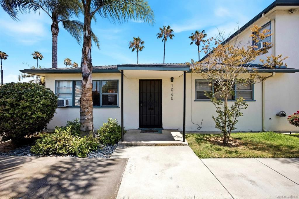 Image 3 of property listing at 1065-1071 Grand Ave, San Diego, CA 92109