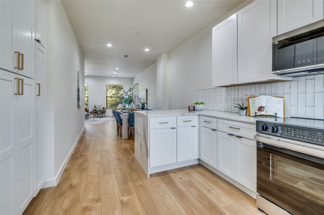 504 S Oconnor Road, Irving, TX 75060