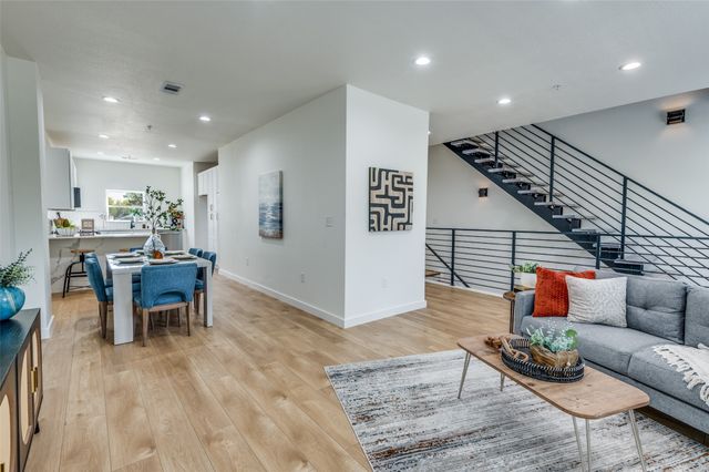 504 S Oconnor Road, Irving, TX 75060