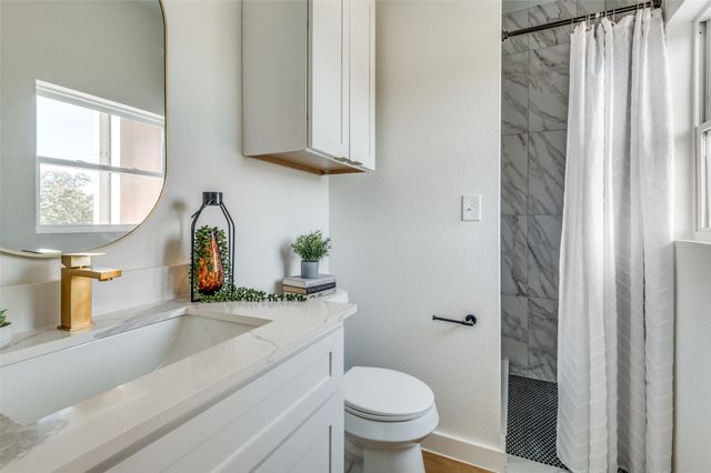 504 S Oconnor Road, Irving, TX 75060