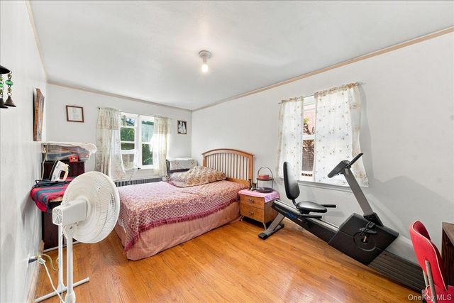 2145 Muliner Avenue, Bronx, NY 10462