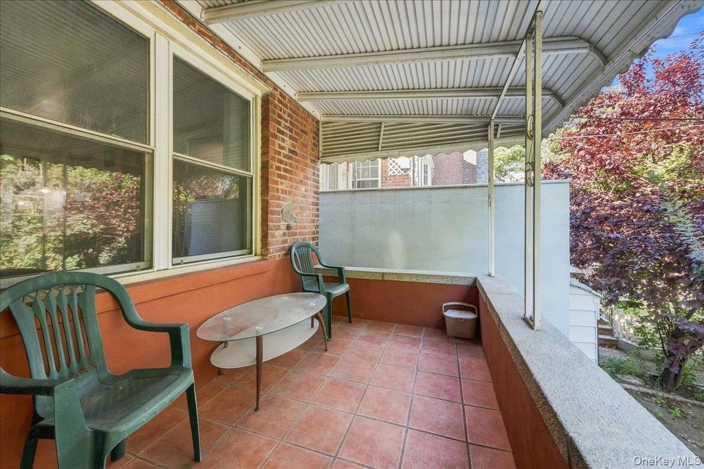 2145 Muliner Avenue, Bronx, NY 10462 — photo 3