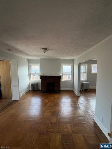 139 Osborne Terrace, Newark, NJ 07108