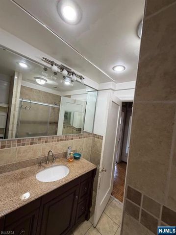 139 Osborne Terrace, Newark, NJ 07108