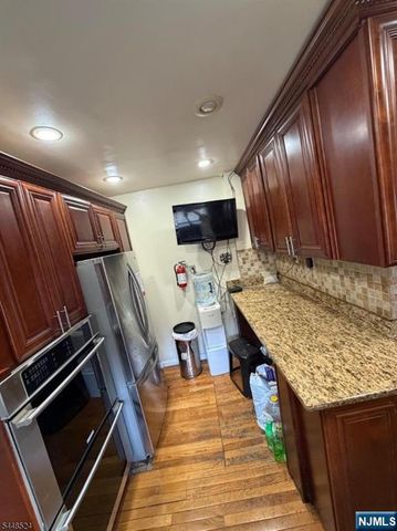 139 Osborne Terrace, Newark, NJ 07108