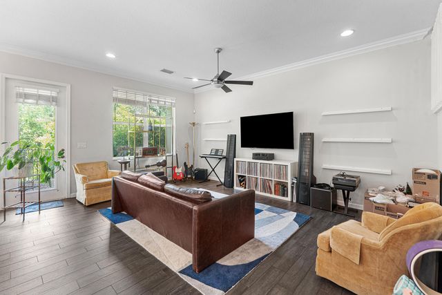7217 Oxford Court, Palm Beach Gardens, FL 33418