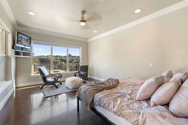 23617 Indian Divide CV, Spicewood, TX 78669