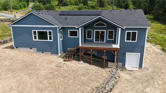 122 Tillicum Dr, Chehalis, WA 98532