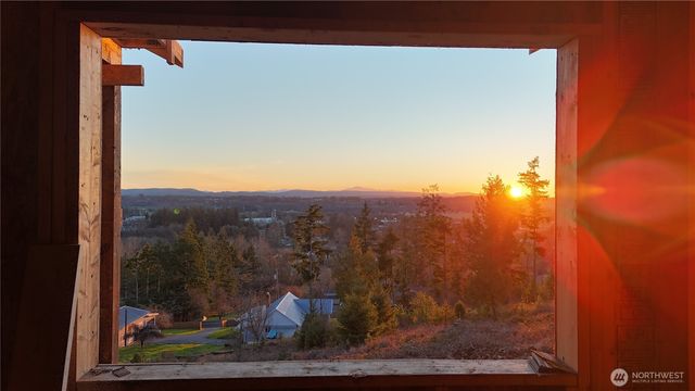 122 Tillicum Dr, Chehalis, WA 98532