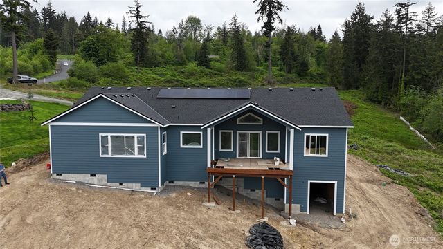 122 Tillicum Dr, Chehalis, WA 98532