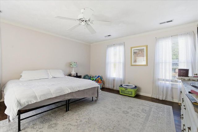 5116 Meadow Creek DR, Roanoke, VA 24018