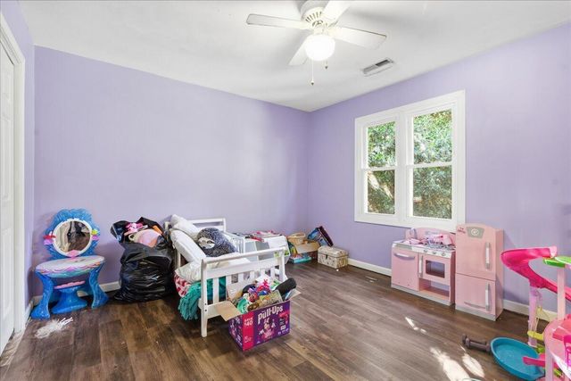 5116 Meadow Creek DR, Roanoke, VA 24018