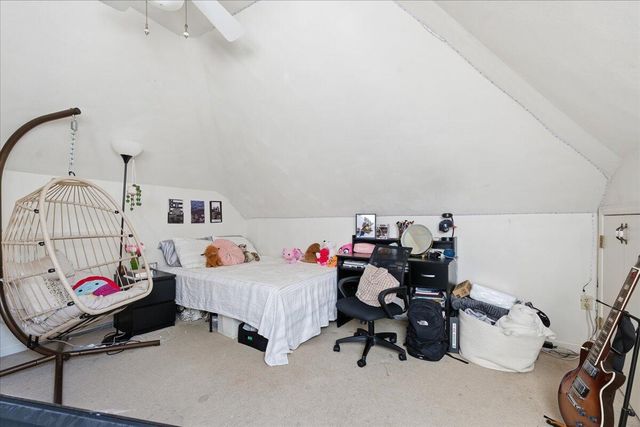 5116 Meadow Creek DR, Roanoke, VA 24018