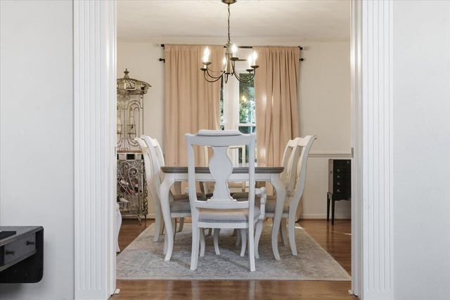 5116 Meadow Creek DR, Roanoke, VA 24018