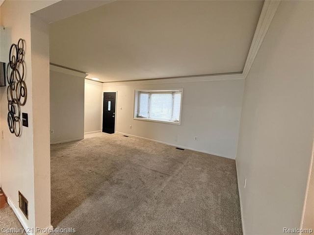 3913 Farnum Street, Inkster, MI 48141