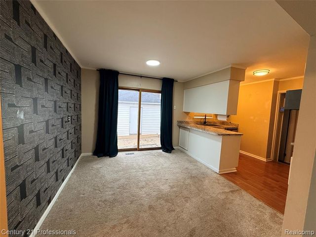 3913 Farnum Street, Inkster, MI 48141