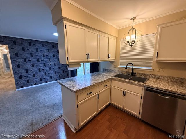 3913 Farnum Street, Inkster, MI 48141