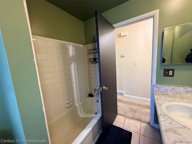 3913 Farnum Street, Inkster, MI 48141