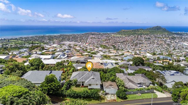 3843 Lurline Drive, Honolulu, HI 96816