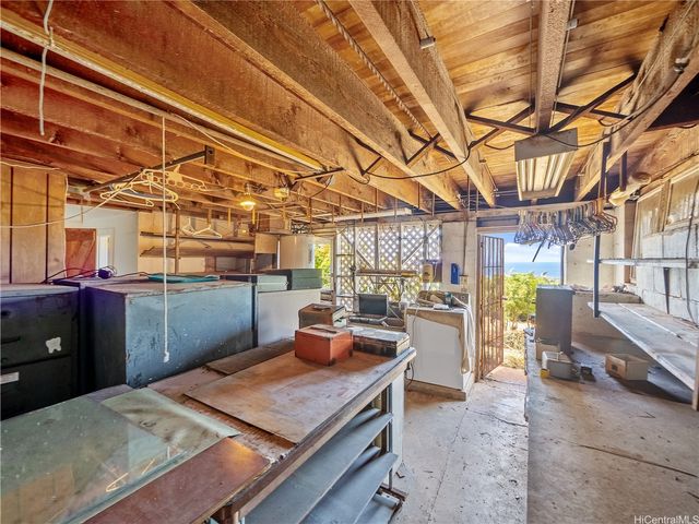 3843 Lurline Drive, Honolulu, HI 96816