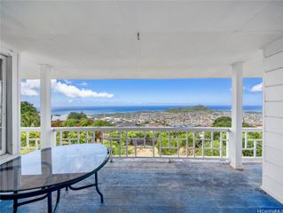 3843 Lurline Drive, Honolulu, HI 96816