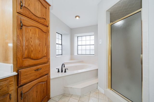 5612 E State Highway 243, Kaufman, TX 75142