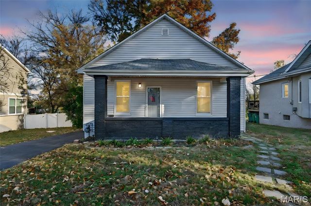 123 W Thornton Avenue, Webster Groves, MO 63119
