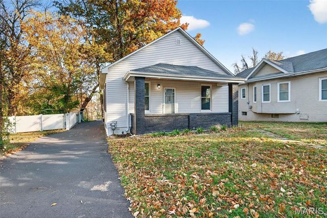 123 W Thornton Avenue, Webster Groves, MO 63119