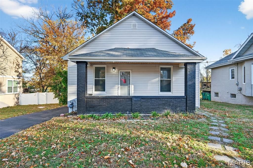 123 W Thornton Avenue, Webster Groves, MO 63119
