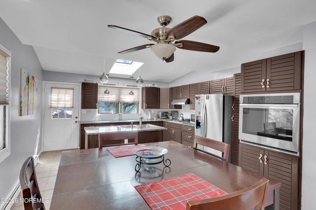119 Maple Street, Toms River, NJ 08753