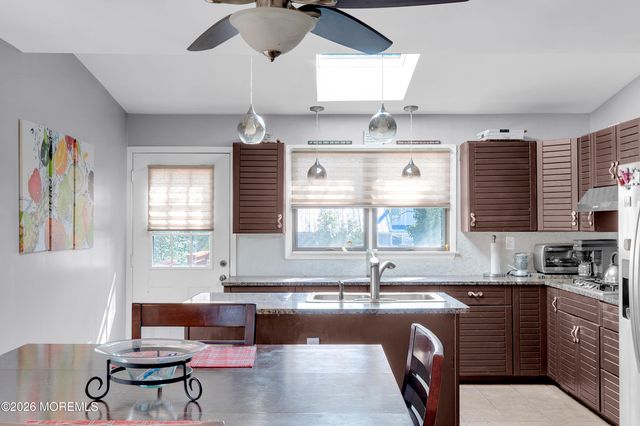 119 Maple Street, Toms River, NJ 08753