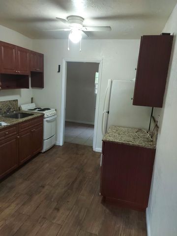 1980 Lincoln Avenue, Opa-locka, FL 33054