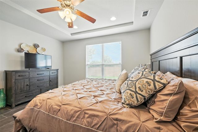 933 Spring Falls Drive, Mckinney, TX 75071