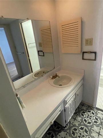 1589 GREENLEA DRIVE 3, Clearwater, FL 33755