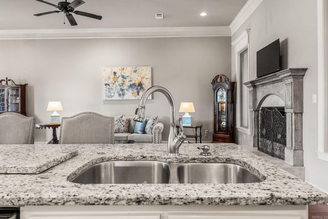 9833 OAK HEIGHTS, Sherwood, AR 72120