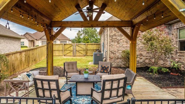 9833 OAK HEIGHTS, Sherwood, AR 72120