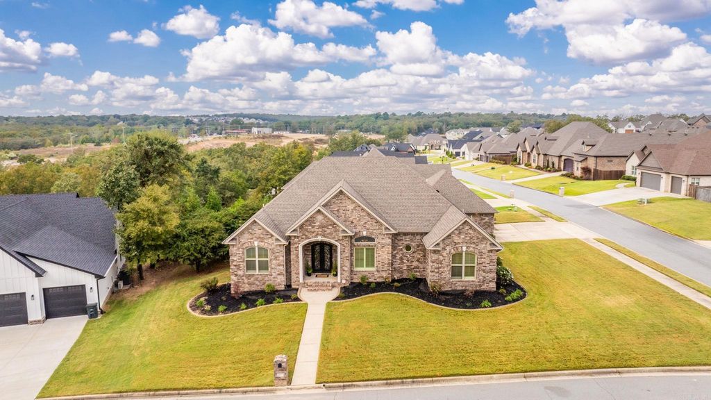 9833 OAK HEIGHTS, Sherwood, AR 72120