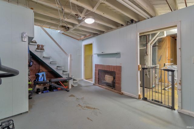 2022 E Franklin Street, Evansville, IN 47711