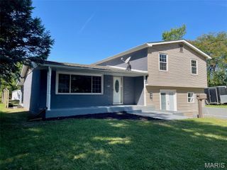 2909 Idaho Avenue, Granite City, IL 62040