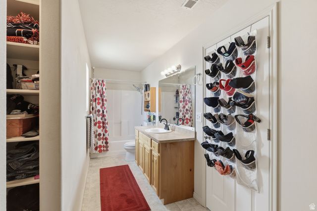 1967 E SYCAMORE DR, Eagle Mountain, UT 84005
