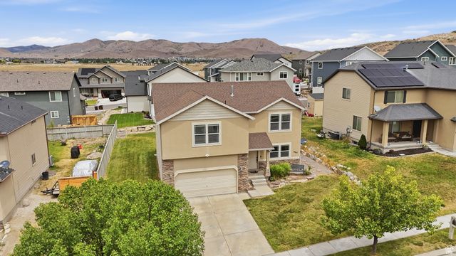 1967 E SYCAMORE DR, Eagle Mountain, UT 84005