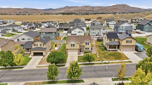 1967 E SYCAMORE DR, Eagle Mountain, UT 84005