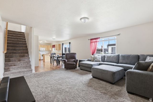 1967 E SYCAMORE DR, Eagle Mountain, UT 84005