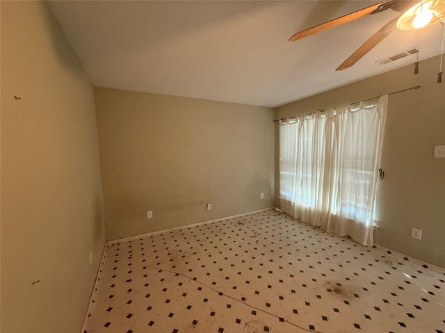 13329 Southview Lane, Dallas, TX 75240