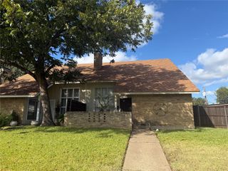 13329 Southview Lane, Dallas, TX 75240