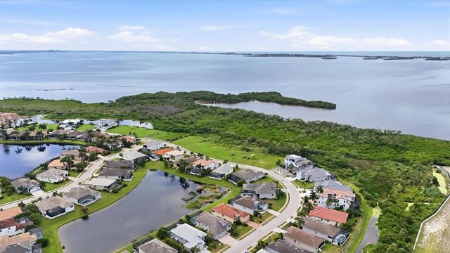 6264 CHAMPIONS ROW STREET, Bradenton, FL 34210